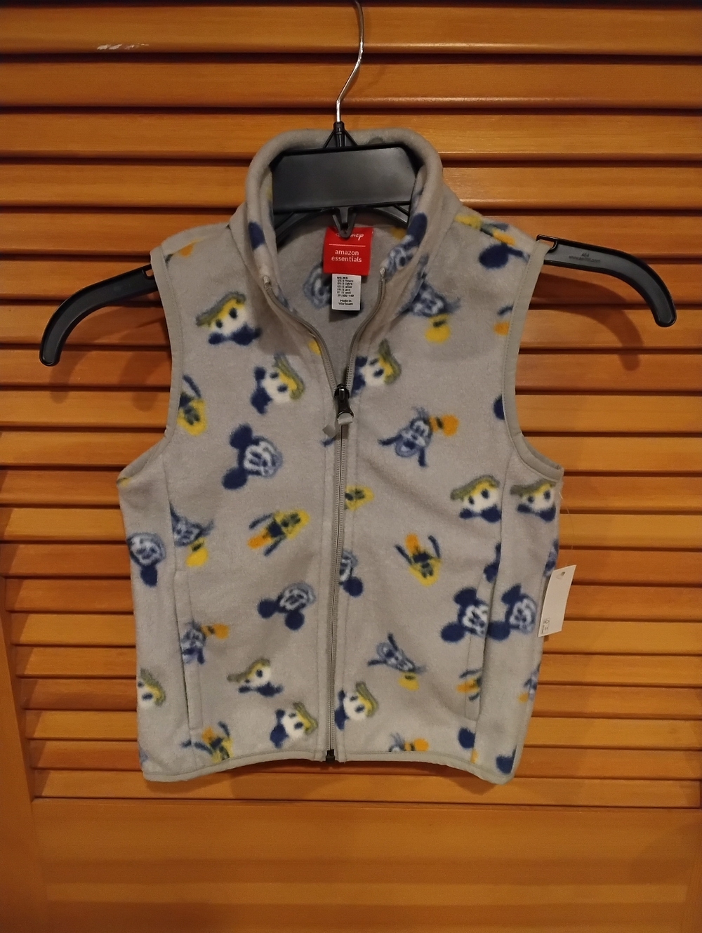 2/$15 NWT Boys XS or S Micky & Friends Lt. Grey Fleece Vest Firm Price